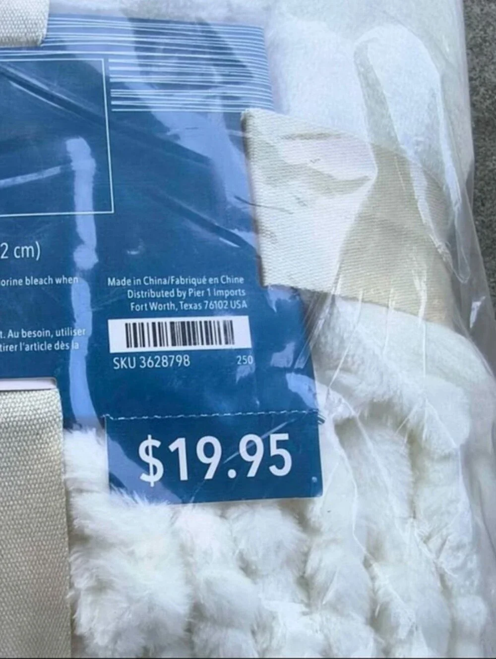 Pier 1 Ivory/Taupe Chunky Hand-Knit Throw